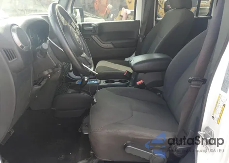 2017 Jeep Wrangler Unlimited Sport z USA, uszkodzony, nr VIN 1C4BJWDGXHL562630